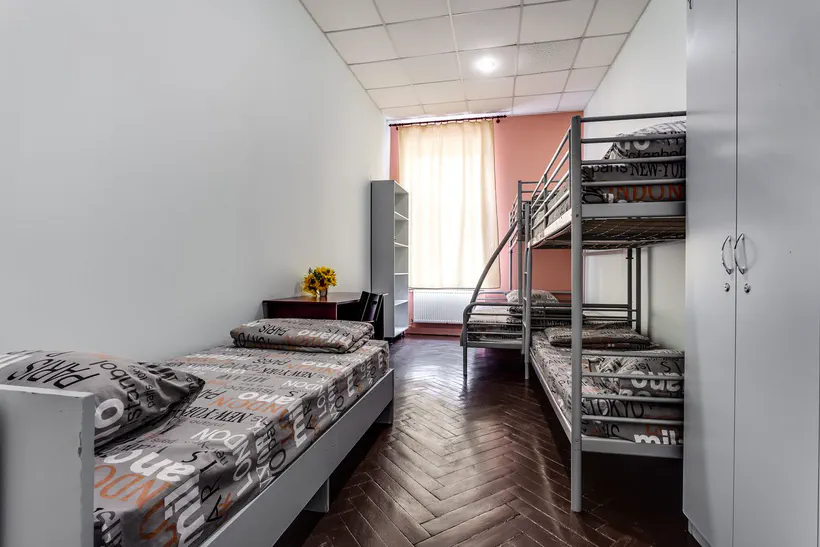 5-bed room, 206A